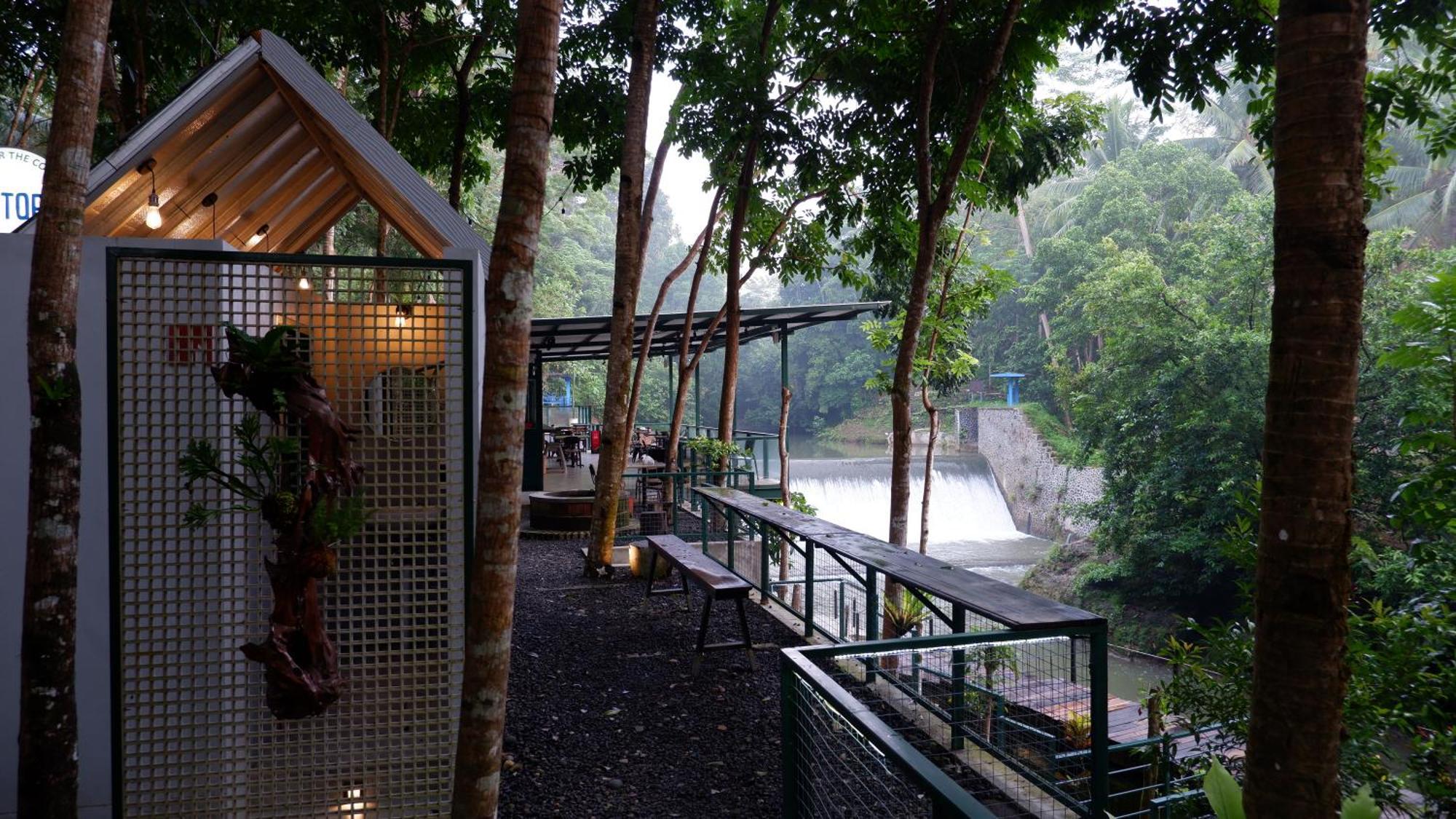 Hau Eco Lodges Citumang Pangandaran Exteriör bild