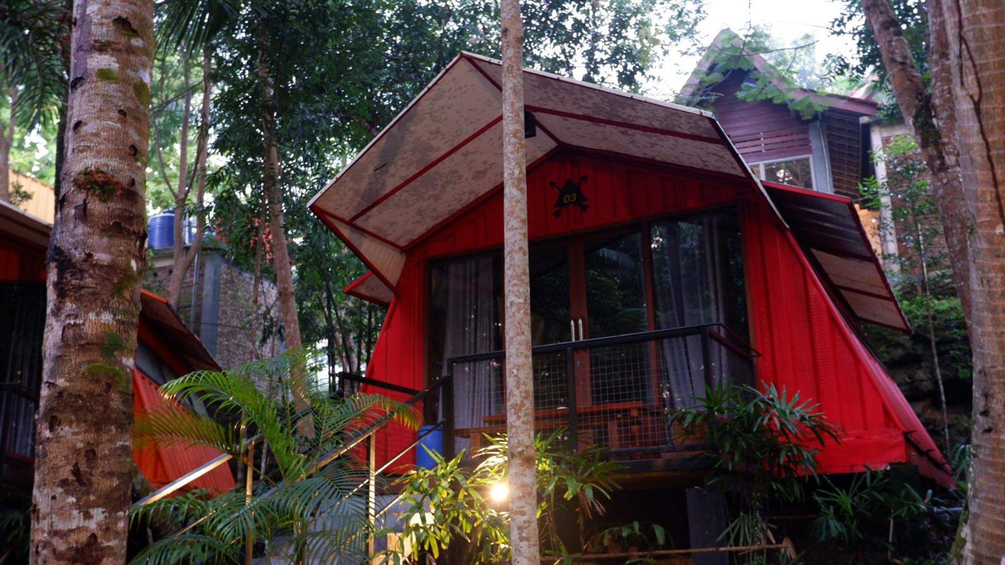 Hau Eco Lodges Citumang Pangandaran Exteriör bild